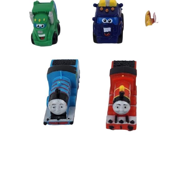 Thomas the Train and Little Chuck My Busy Book FIGURES ONLY lot of 12 - Picture 10 of 13